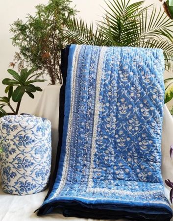 Diamond Bush Reversible Jaipuri Block Print Razai