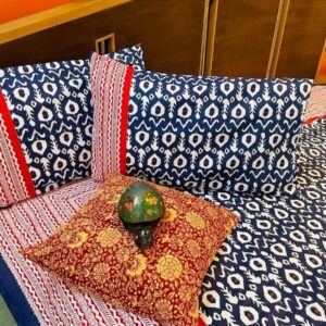 Peepal Leaf Motif DB Bedsheet's – Queen