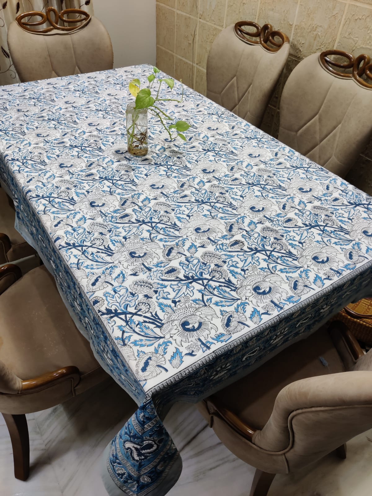 Winter Frost Table Cloth (6 Seater Table) 3 Winter Frost Table Cloth (6 Seater Table) - Image 2