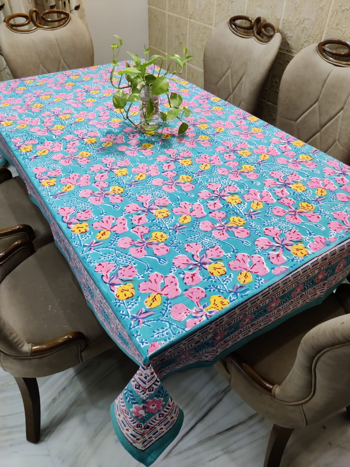 Blooming Meadow Table Cloth (6 Seater Table ) 3 Blooming Meadow Table Cloth (6 Seater Table ) - Image 2